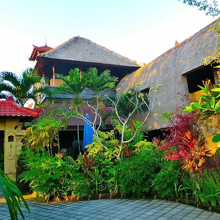 Aahh Bali Bed And Breakfast Jimbaran Buitenkant foto