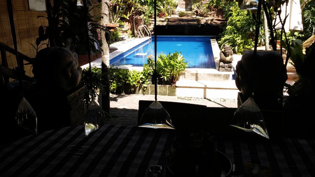 Aahh Bali Bed And Breakfast Jimbaran Buitenkant foto