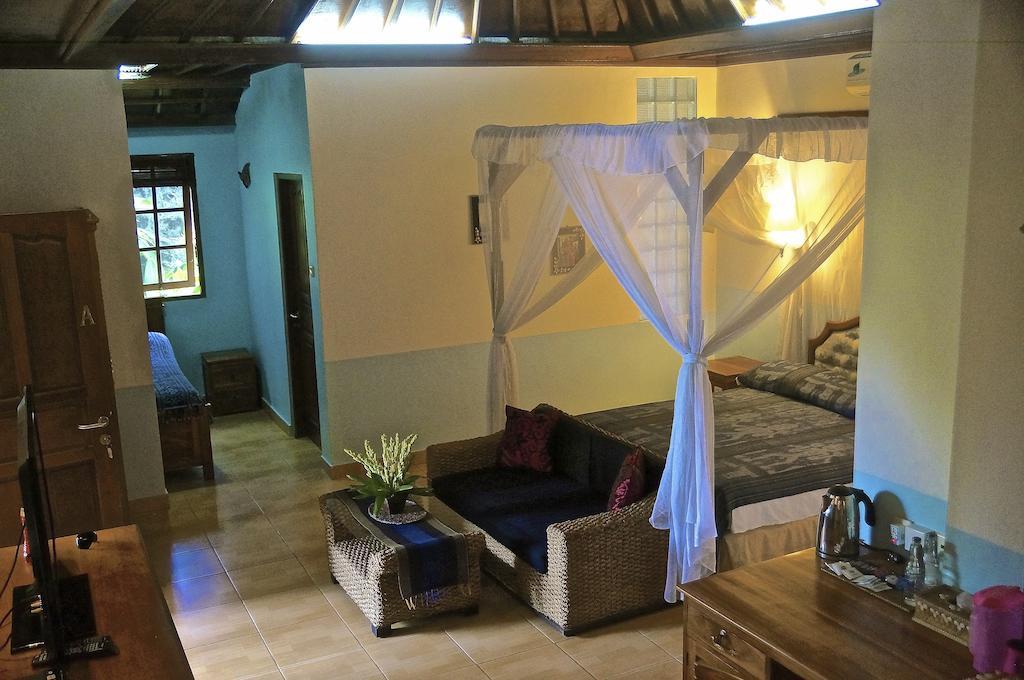 Aahh Bali Bed And Breakfast Jimbaran Buitenkant foto